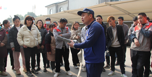 筑牢安全防线——永乐高ylg888888股份开展消防培训演练